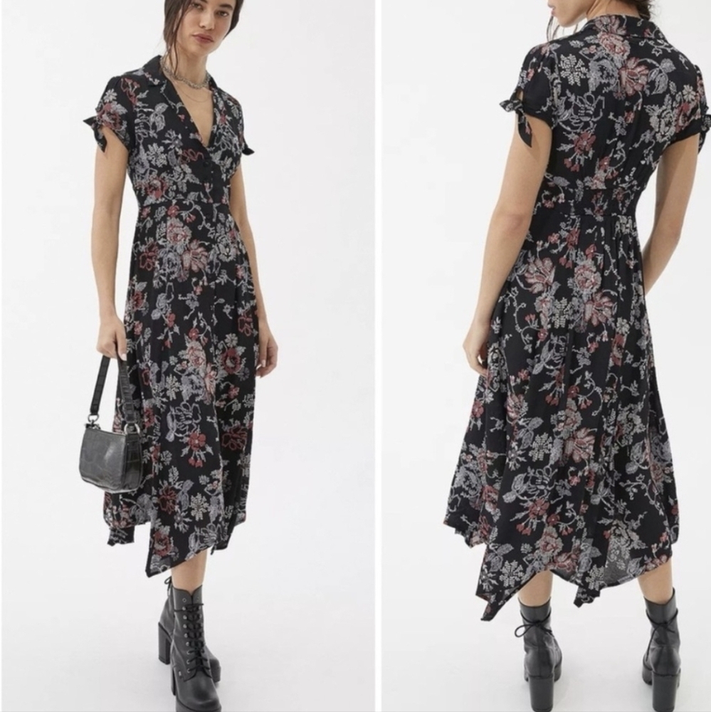NWT Urban Outfitters Elle In Black Dark Floral Midi Dress Sz M